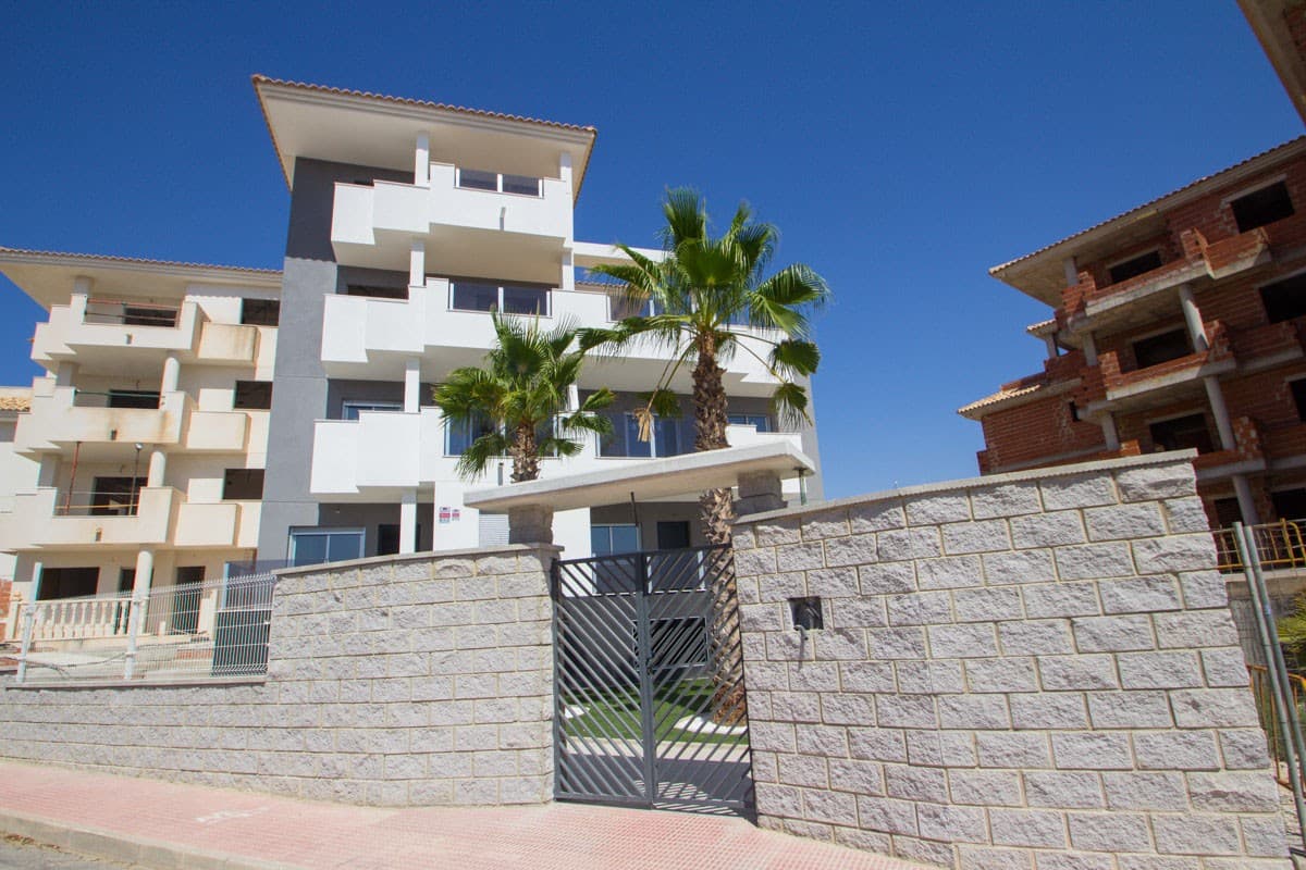 2 Bedroom Apartment in Las Filipinas, Orihuela Costa, Costa Blanca South