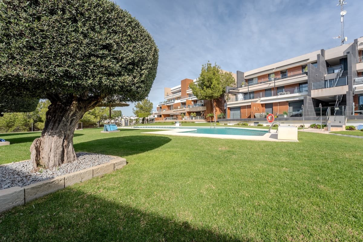Квартиры в Orihuela Costa (2 спальни), Коста Бланка юг