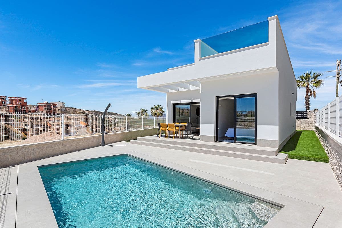 3 Bedroom villa with pool in La Finca, Algorfa, Costa Blanca South
