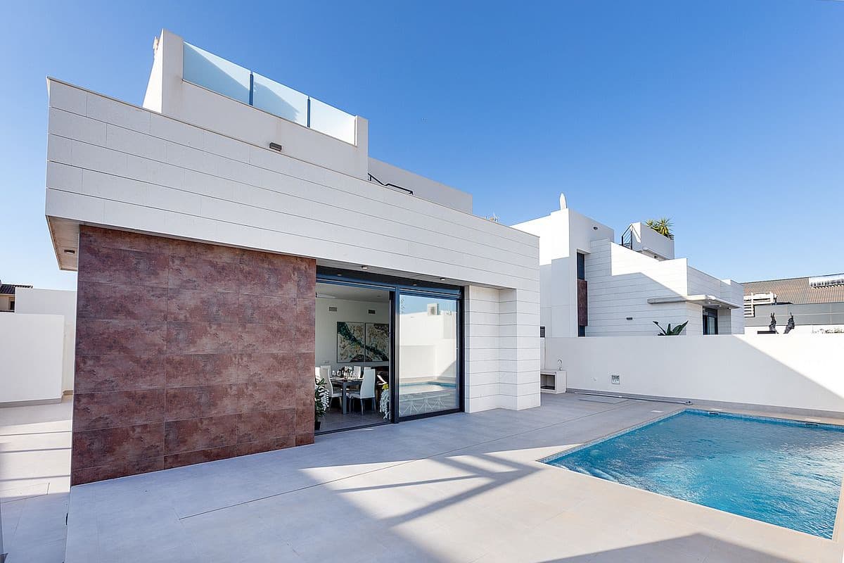 3 Bedroom villa with pool in Pilar de la Horadada, Costa Blanca South