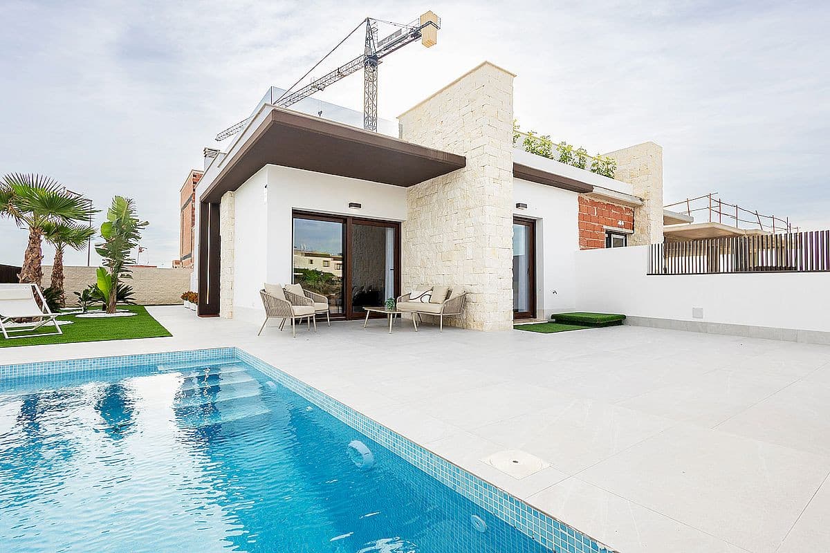 2 Bedroom Chalet in Vistabella Golf, Los Montesinos, Costa Blanca South