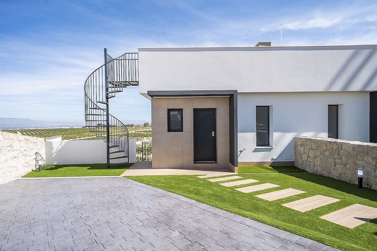 3 Bedroom Chalet in La Finca, Algorfa, Costa Blanca South
