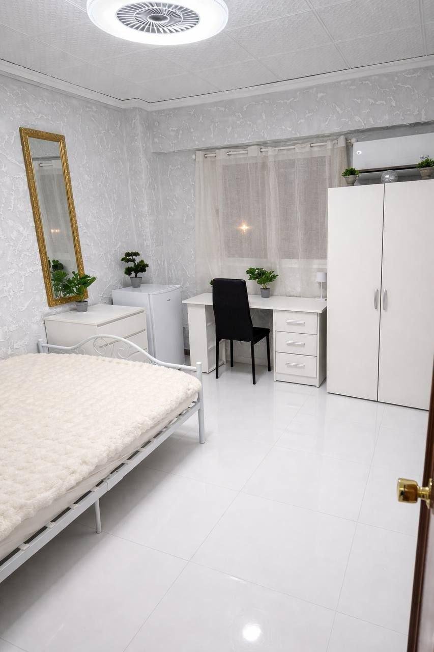 Valencia, Campanar | 5 - Bedroom — 5