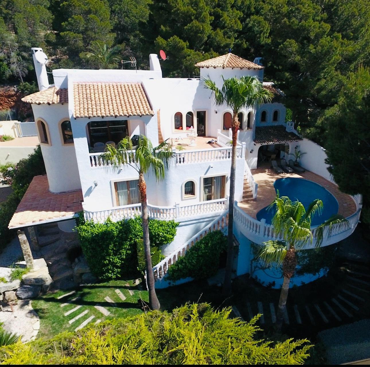 ВИЛЛА В АРЕНДУ В АЛТЕА — 9