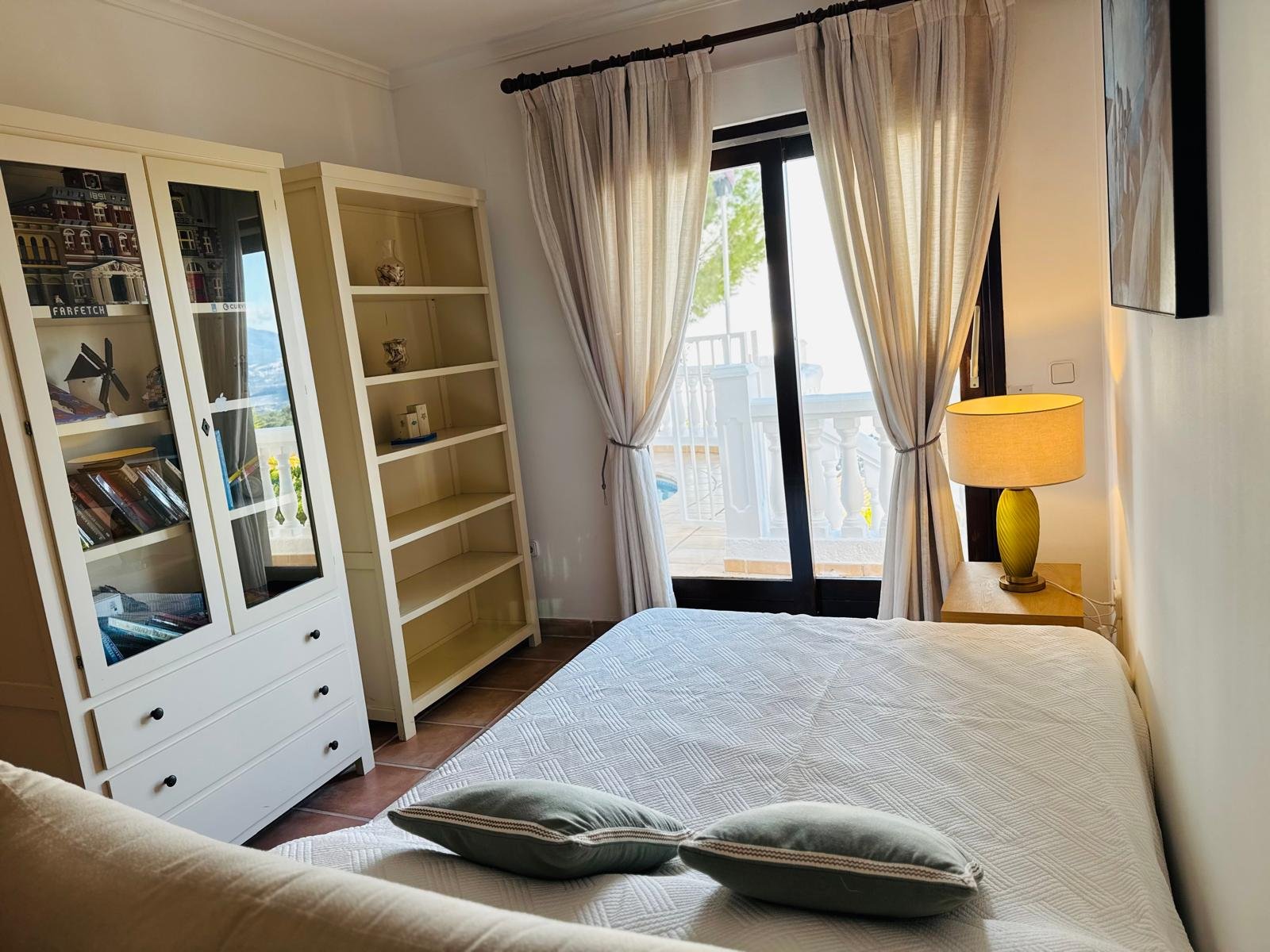 ВИЛЛА В АРЕНДУ В АЛТЕА — 19